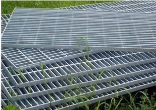 鋼格板-供應(yīng)樓梯踏步板 插接鋼格板 復(fù)合鋼格板 安平浩頓-鋼格板盡在阿里巴.