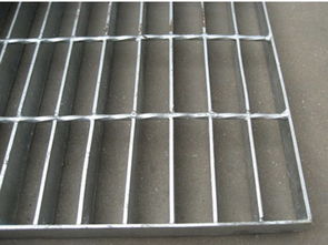 安平鋼格板廠 優(yōu)質(zhì)踏步鋼格板價(jià)格及規(guī)格型號(hào)詳解